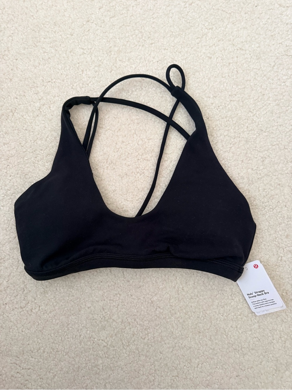 Brand new lululemon athletica Black Cross-Back Sports Bra